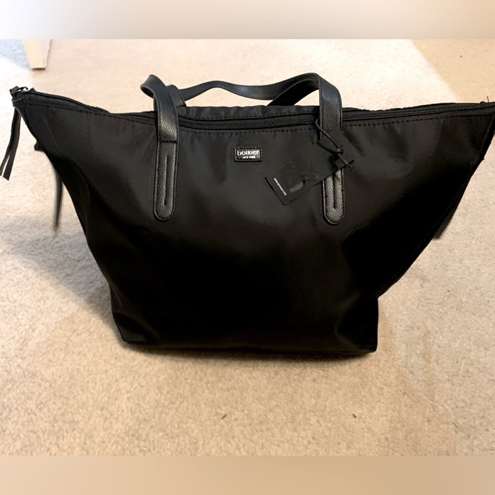 Botkier New York Polyester totebag in black. NWT